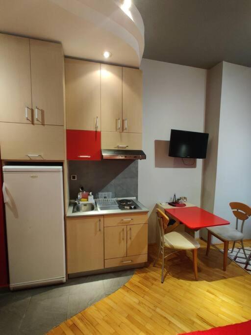 Ds'S Cosy Apartment Skopje Bagian luar foto